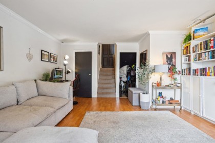 Photo 3 at 784 Millbank, False Creek, Vancouver West