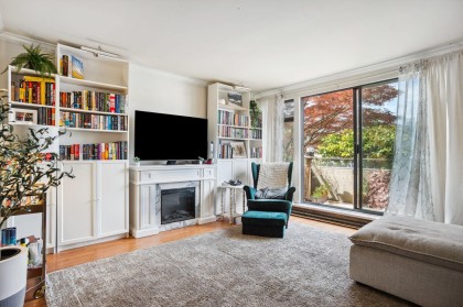 Photo 5 at 784 Millbank, False Creek, Vancouver West