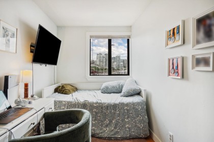 Photo 15 at 784 Millbank, False Creek, Vancouver West