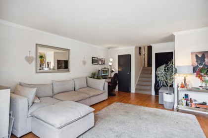 Photo 4 at 784 Millbank, False Creek, Vancouver West