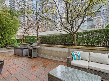 Photo 23 at 101 - 550 Pacific Street, Yaletown, Vancouver West