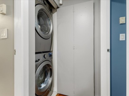 Photo 20 at 101 - 550 Pacific Street, Yaletown, Vancouver West