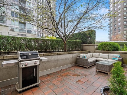 Photo 21 at 101 - 550 Pacific Street, Yaletown, Vancouver West