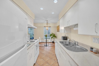 Photo 7 at 401 - 1718 Nelson Street, West End VW, Vancouver West