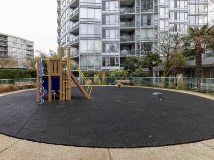 Photo 28 at 3805 - 1033 Marinaside Crescent, Yaletown, Vancouver West