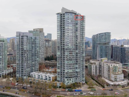 Photo 5 at 3805 - 1033 Marinaside Crescent, Yaletown, Vancouver West
