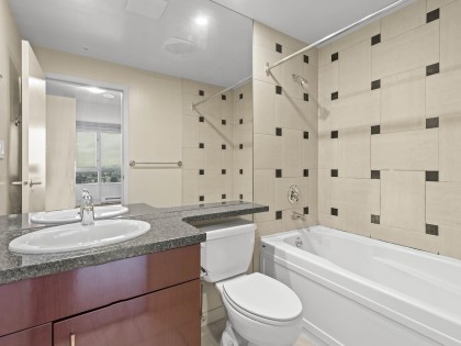 Photo 20 at 3805 - 1033 Marinaside Crescent, Yaletown, Vancouver West