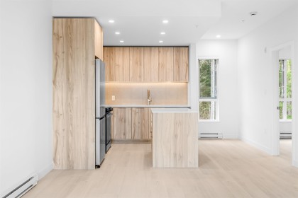 Photo 4 at 408 - 3596 Malsum Drive, Roche Point, North Vancouver