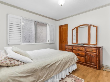 Photo 11 at 583 W 18th Avenue, Cambie, Vancouver West