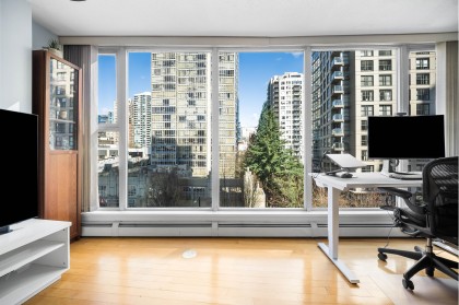 Photo 3 at 702 - 1008 Cambie Street, Yaletown, Vancouver West