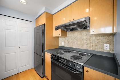 Photo 8 at 702 - 1008 Cambie Street, Yaletown, Vancouver West