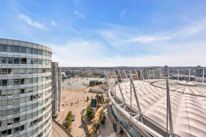 Photo 17 at 3201 - 111 W Georgia Street, Downtown VW, Vancouver West