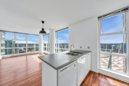 Photo 5 at 3201 - 111 W Georgia Street, Downtown VW, Vancouver West