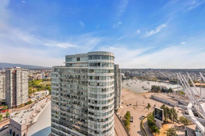 Photo 9 at 3201 - 111 W Georgia Street, Downtown VW, Vancouver West