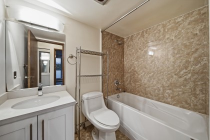 Photo 17 at 207 - 3663 W 16 Avenue, Point Grey, Vancouver West