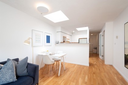 Photo 9 at 420 - 3440 W Broadway, Kitsilano, Vancouver West