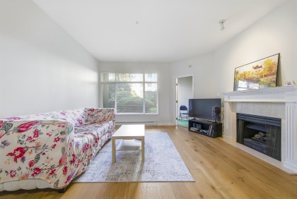 Photo 5 at 105 - 5735 Hampton Place, University VW, Vancouver West