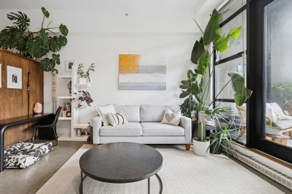 Photo 3 at 10 - 2156 W 12th Avenue, Kitsilano, Vancouver West