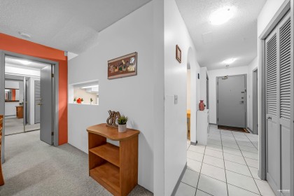 Photo 6 at 101 - 1924 Comox Street, West End VW, Vancouver West