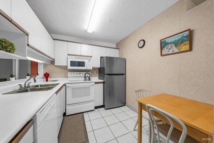 Photo 16 at 101 - 1924 Comox Street, West End VW, Vancouver West