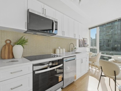 Photo 2 at 1109 - 233 Robson Street, Downtown VW, Vancouver West