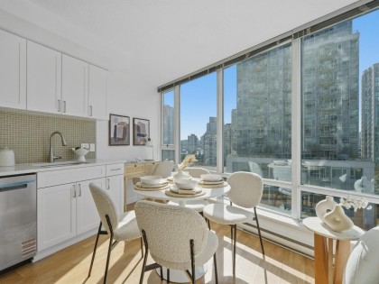 Photo 9 at 1109 - 233 Robson Street, Downtown VW, Vancouver West