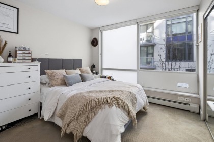 Photo 11 at 220 - 1783 Manitoba Street, False Creek, Vancouver West