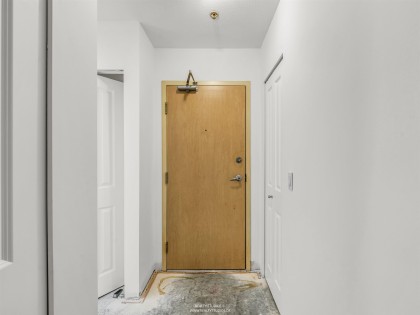 Photo 18 at 206 - 3151 Connaught Crescent, Edgemont, North Vancouver