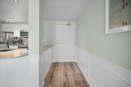 Photo 2 at 1001 - 1331 W Georgia Street, Coal Harbour, Vancouver West