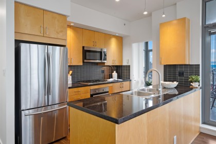 Photo 6 at 1802 - 1050 Smithe Street, West End VW, Vancouver West