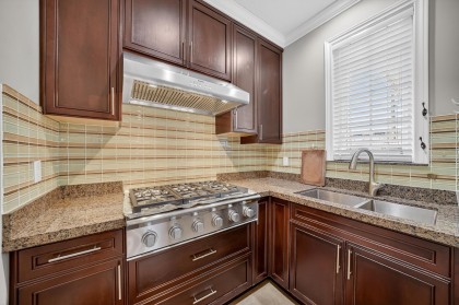 Photo 9 at 6309 Alberta Street, Oakridge VW, Vancouver West