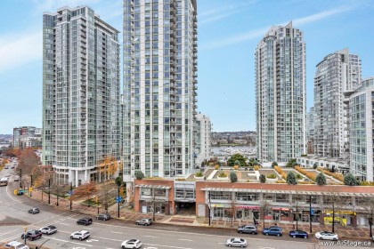 Photo 2 at 905 - 238 Alvin Narod Mews, Yaletown, Vancouver West