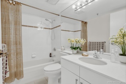 Photo 18 at 905 - 238 Alvin Narod Mews, Yaletown, Vancouver West