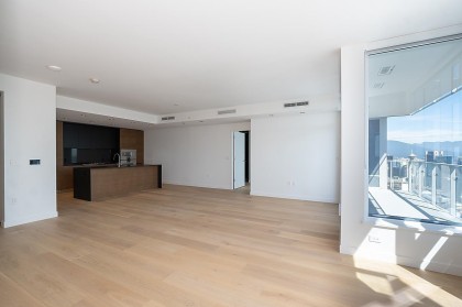 Photo 10 at 5105 - 1289 Hornby Street, Downtown VW, Vancouver West