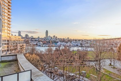 Photo 27 at 606 - 455 Beach Crescent, Yaletown, Vancouver West