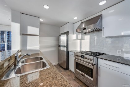 Photo 14 at 606 - 455 Beach Crescent, Yaletown, Vancouver West