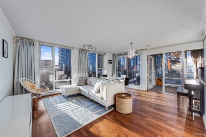 Photo 4 at 606 - 455 Beach Crescent, Yaletown, Vancouver West