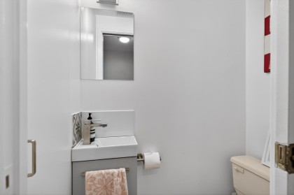 Photo 12 at 311 - 1922 W 7th Avenue, Kitsilano, Vancouver West