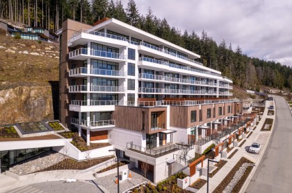 Photo 5 at 409 - 3963 Uplands Way, Cypress Park Estates, West Vancouver