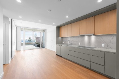 Photo 8 at 409 - 3963 Uplands Way, Cypress Park Estates, West Vancouver