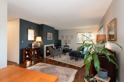 Photo 7 at 203 - 1696 W 10th Avenue, Fairview VW, Vancouver West