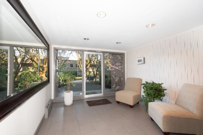 Photo 3 at 203 - 1696 W 10th Avenue, Fairview VW, Vancouver West
