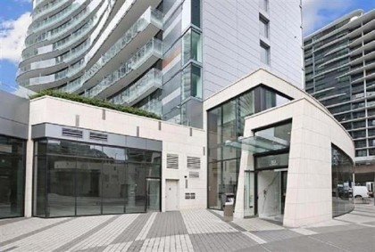 Photo 2 at 709 - 89 Nelson Street, Yaletown, Vancouver West