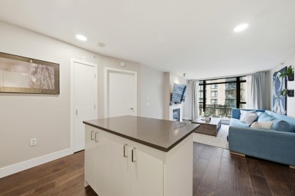 Photo 4 at 405 - 155 W 1st Street, Lower Lonsdale, North Vancouver