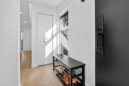 Photo 8 at 225 - 650 E 2nd Street, Lower Lonsdale, North Vancouver