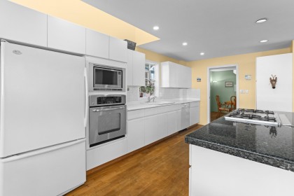 Photo 13 at 4367 W 15th Avenue, Point Grey, Vancouver West