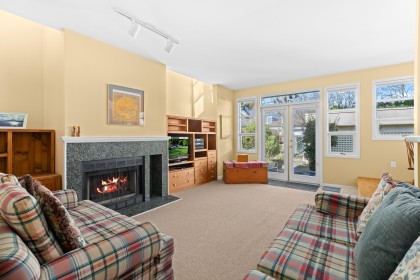 Photo 3 at 4367 W 15th Avenue, Point Grey, Vancouver West