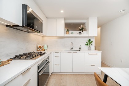 Photo 8 at 109 - 650 E 2nd Street, Lower Lonsdale, North Vancouver