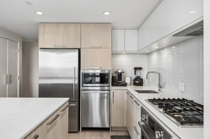 Photo 6 at 2104 - 680 Seylynn Crescent, Lynnmour, North Vancouver