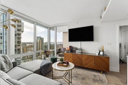 Photo 1 at 2104 - 680 Seylynn Crescent, Lynnmour, North Vancouver